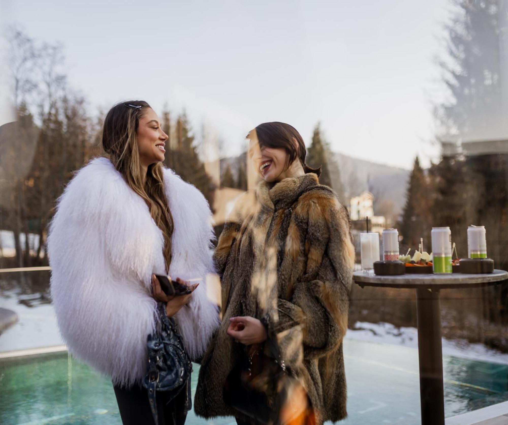 Elexus Boutique Hotel Предеал Екстериор снимка